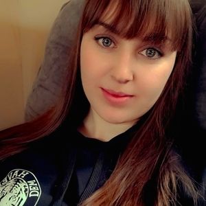 Meet your Posher, Dakota